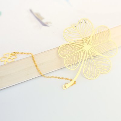 Metal Creative Paper Pattern Hollow Plating Maple Leaf Tassel Apricot Leaf Bookmark